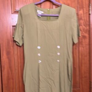 Jennifer James | Light green dress, short sleeve, knee length | Size 12
